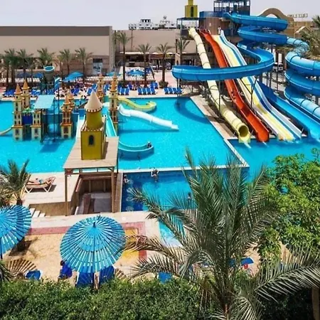 Mirage Bay Resort Aquapark Lilyland Suites