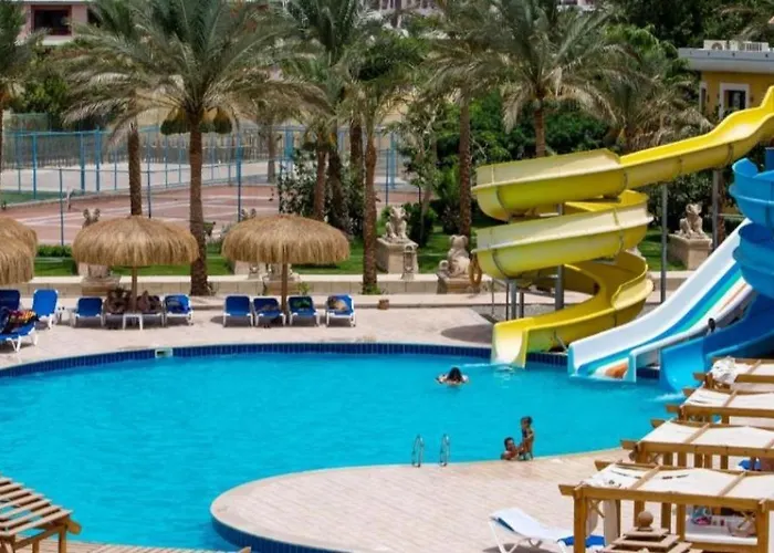 Апарт-отель Mirage Bay Aquapark Lilyland Suites *