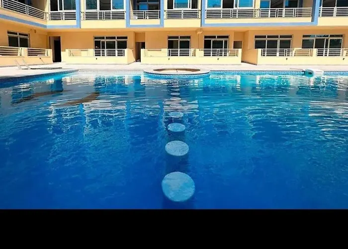 Mirage Bay Aquapark Lilyland Suites Апарт-отель Хургада