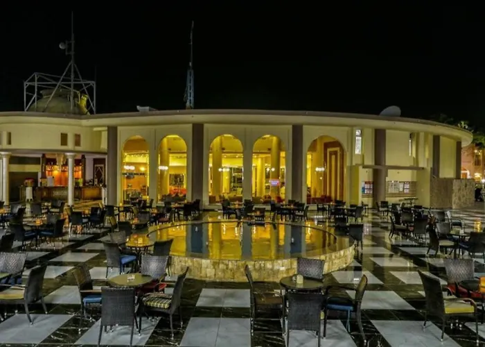 Mirage Bay Aquapark Lilyland Suites Апарт-отель Хургада