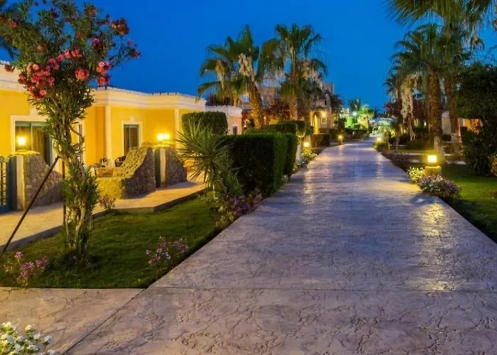 Апарт-отель Mirage Bay Aquapark Lilyland Suites *