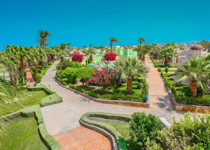 Mirage Bay Aquapark Lilyland Suites Апарт-отель Хургада