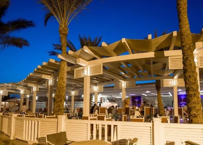 Mirage Bay Aquapark Lilyland Suites * Хургада