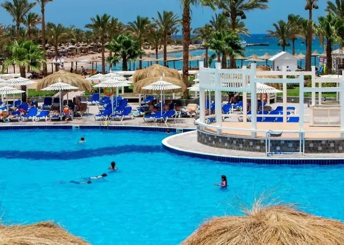 Mirage Bay Aquapark Lilyland Suites Апарт-отель Хургада