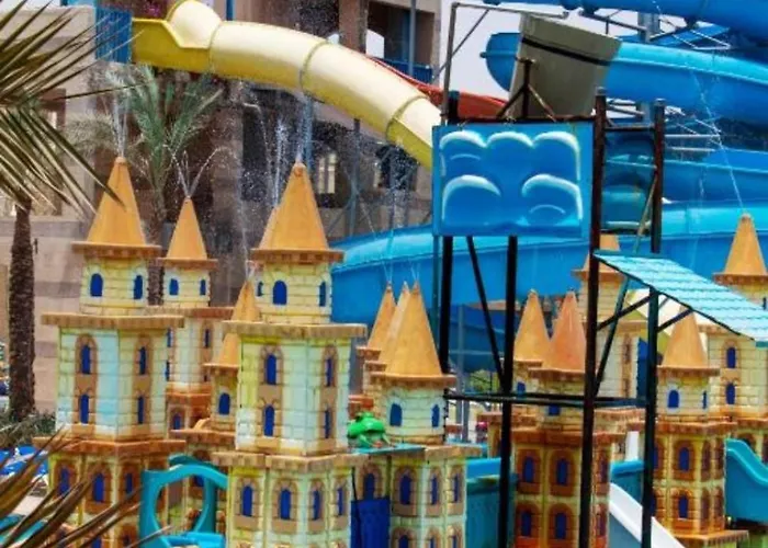 Mirage Bay Aquapark Lilyland Suites