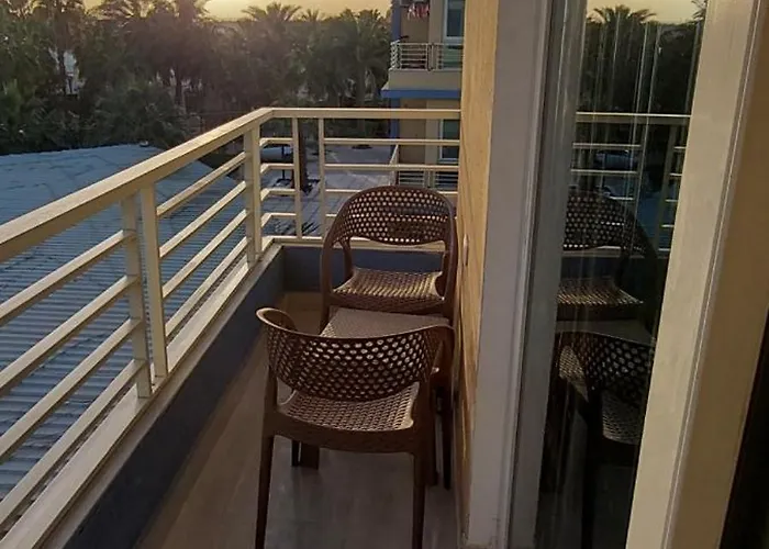 Апарт-отель Mirage Bay Aquapark Lilyland Suites *