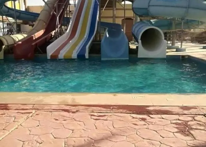 Mirage Bay Aquapark Lilyland Suites Апарт-отель Хургада